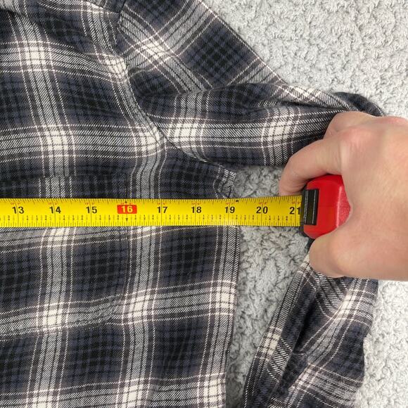 American Eagle Amazingly Soft Boyfriend Fit Flannel Shirt M Black White Plaid - Picture 4 of 7